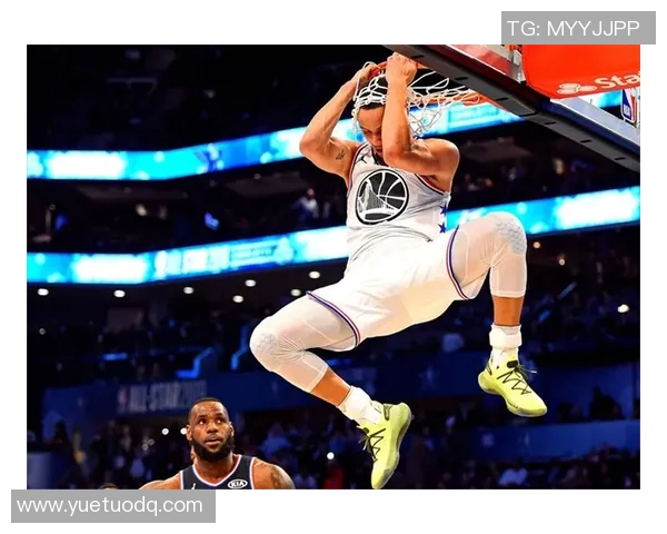 骑士与勇士对决詹姆斯惊艳扣篮瞬间回顾